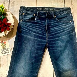 AMERICAN EAGLE AirFlex+Athletic Straight Jean- MEN 34 x 34
